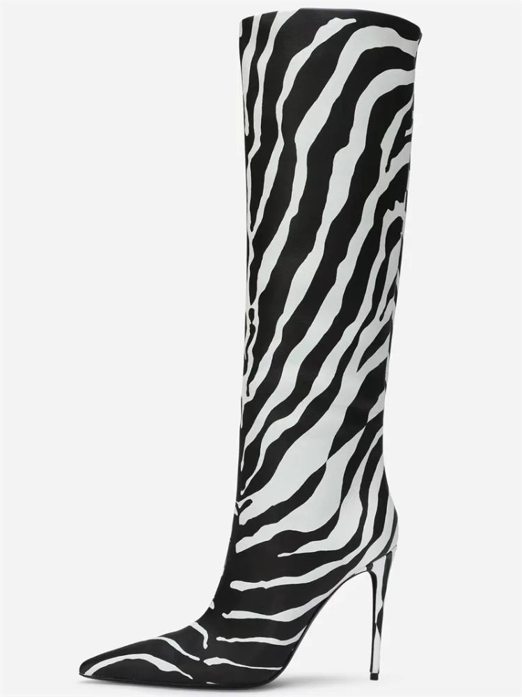 Paola Pointed Toe Boots